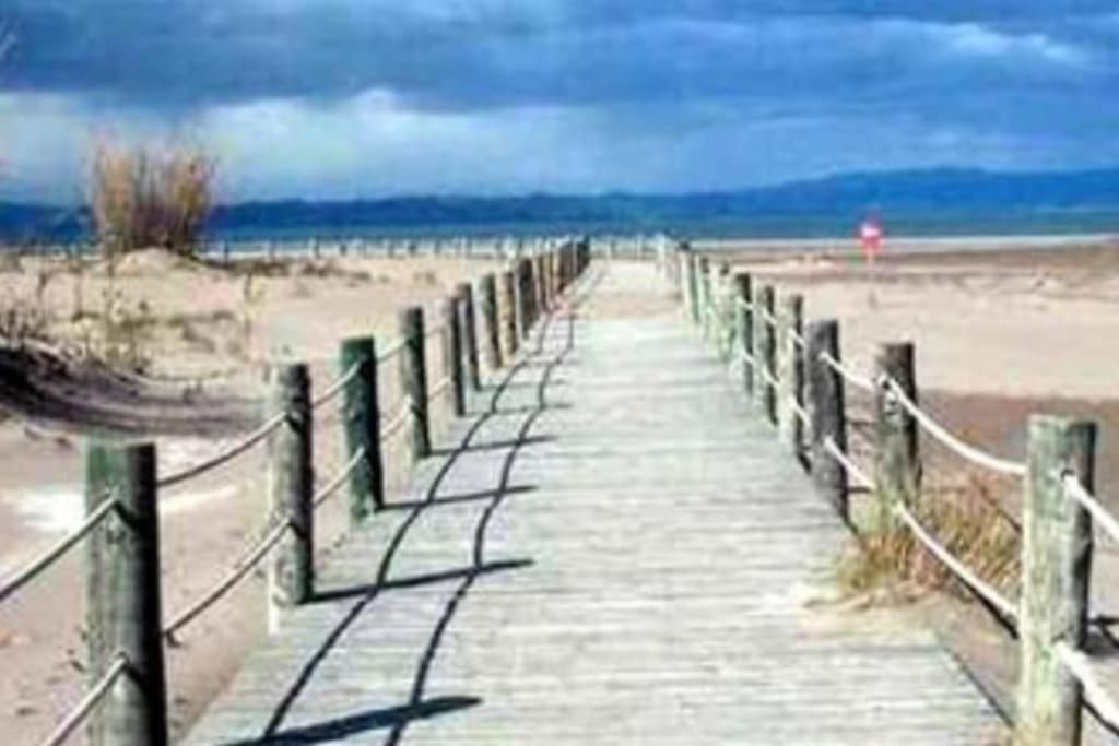 Rincon Del Delta, Apartamento En El Delta Del Ebro, Playa Trabucador Amposta, Tarragona L'Eucaliptus Bagian luar foto